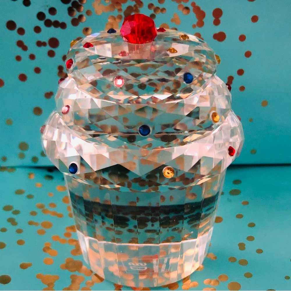 Crystal CupCake, Simon Design, 3.5”, NIB